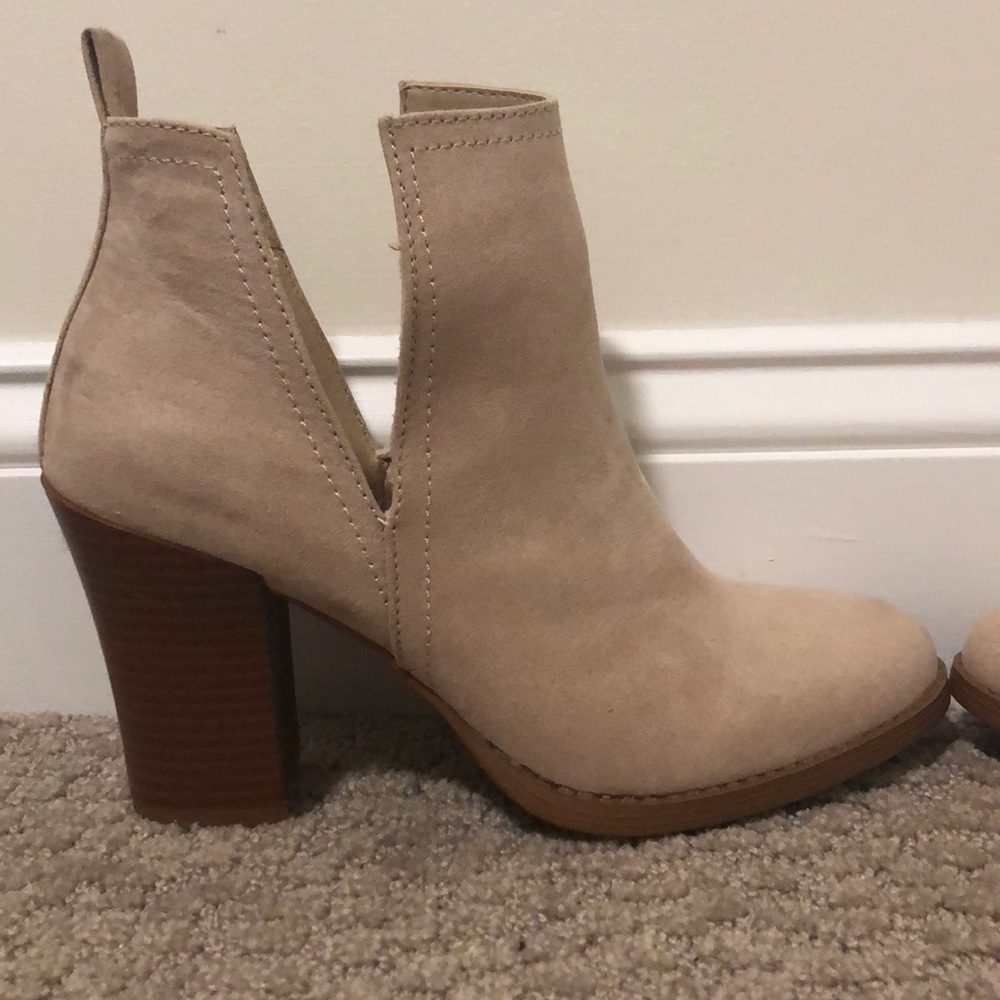NEW JustFab Booties Size 9
